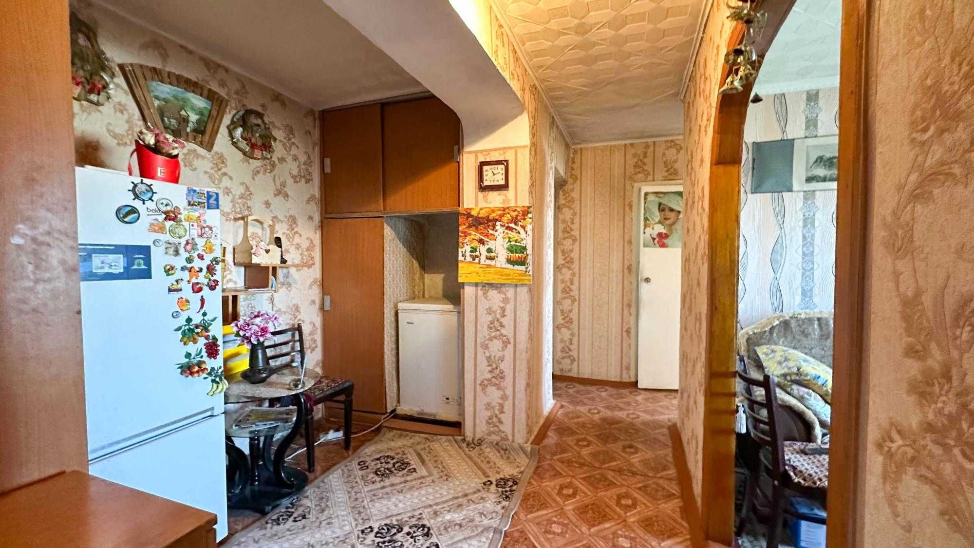 3 ком.кв центр.Рустам Империя