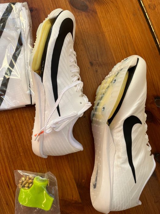 Nike Air Maxfly шпайкове №39