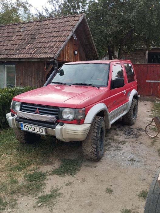 Mitsubishi pajero