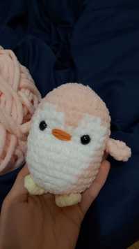 Плетена играчка пингвин