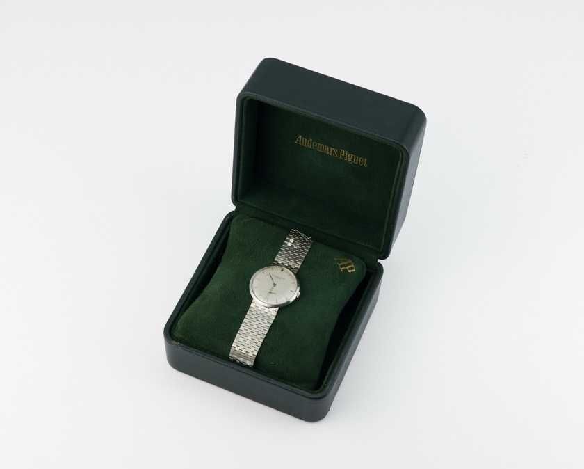 Audemars Piguet Ultra Thin White Gold 34mm Vintage