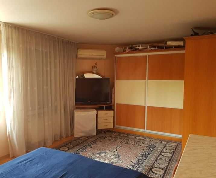 Продава се Тристаен апартамент в София, Яворов - 100 кв.м за 2000 €/кв.м - Снимка #3