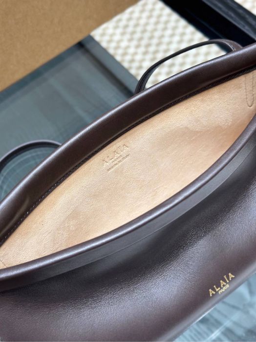 Geanta Alaia Le Click East West