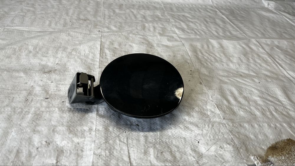 Suzuki SX4 капак за резервоар