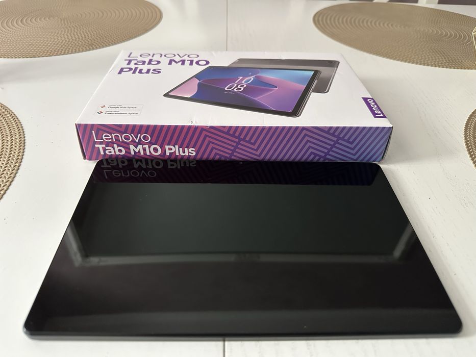 De vanzare Tableta Lenovo Tab M10 Plus (3rd Gen)