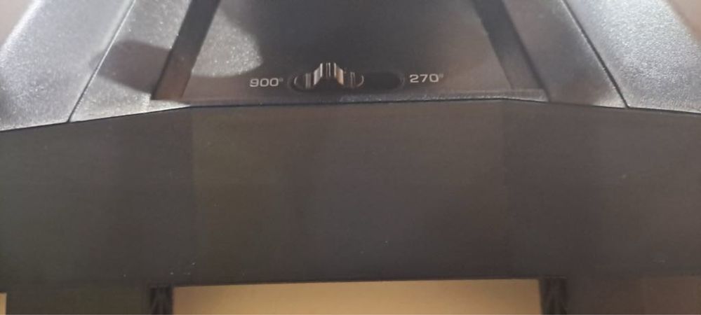 Продавам genesis волан 900