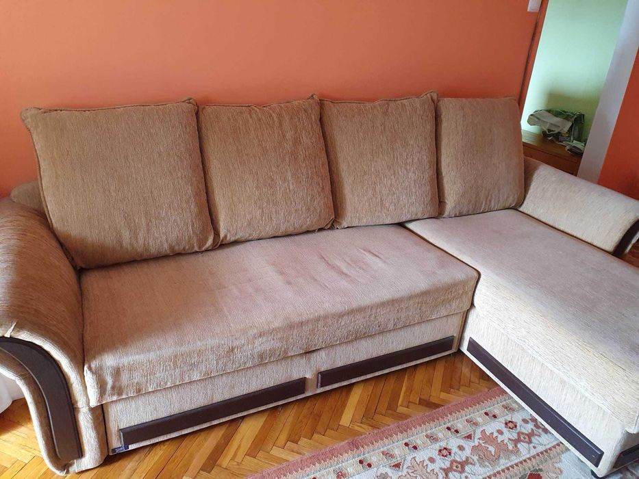 Vand canapea extensibila