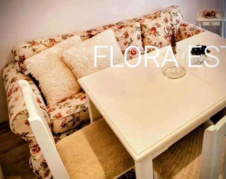 Три местно канапе