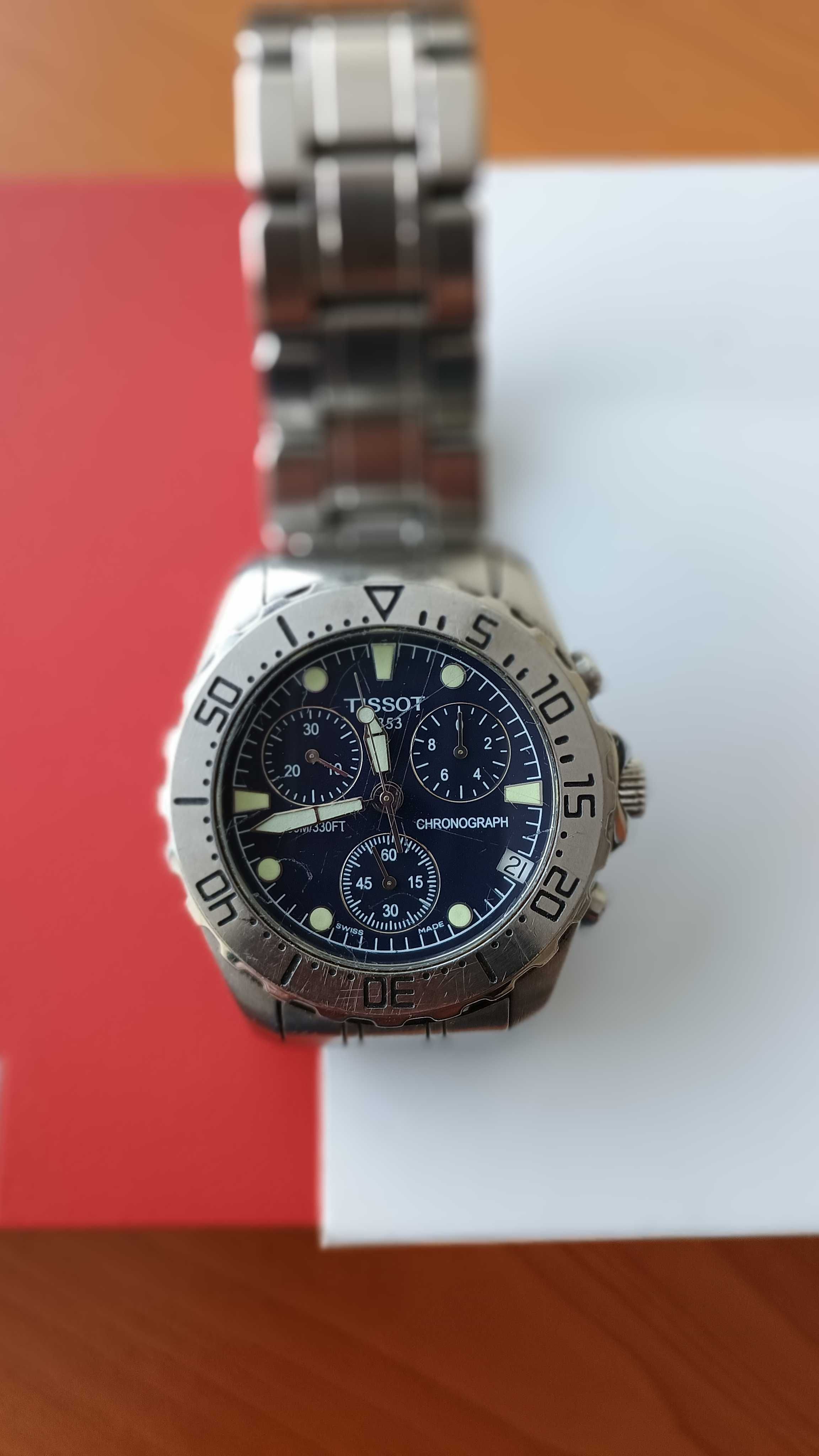 TISSOT Chronograph с Документация и кутия. Отличен екземпляр.