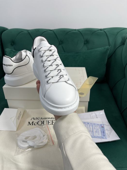 Adidasi Alexander McQueen piele naturala 100% Full Box colectie noua