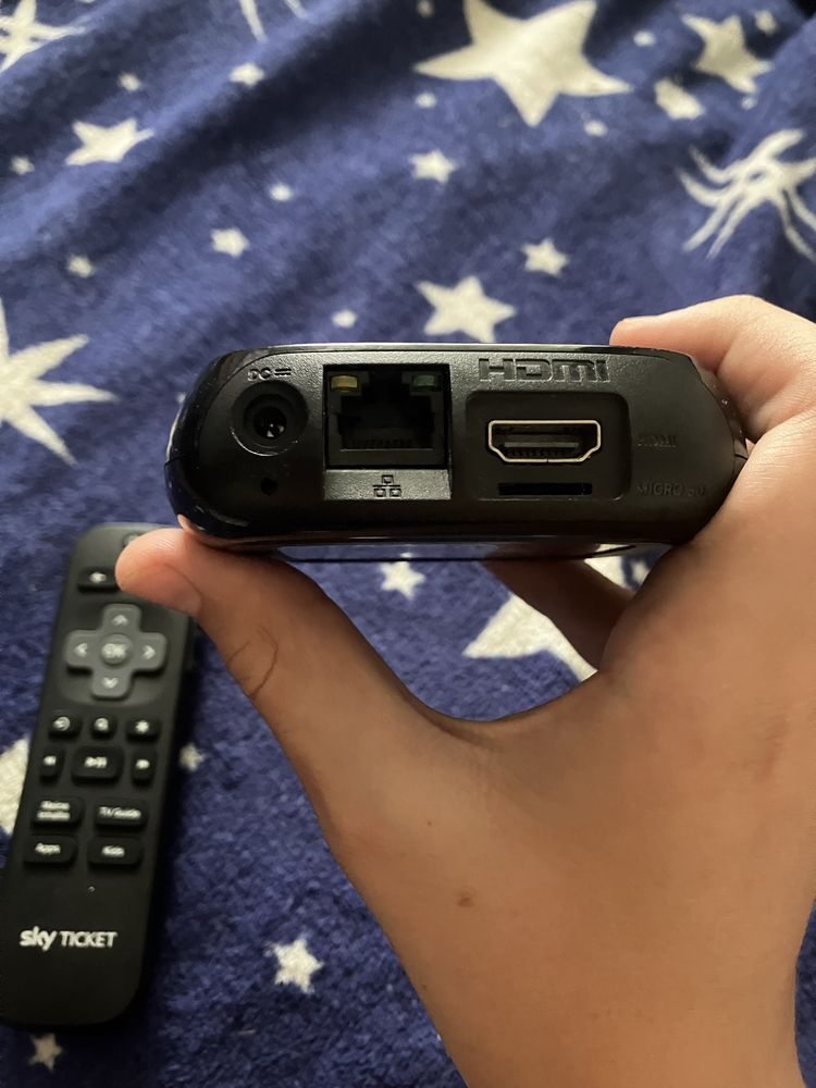 Streaming box NowTV roku powered cu telecomanda