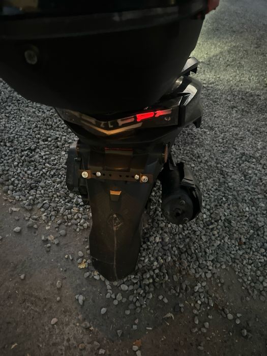 Skutr tank sotladi sroshni 5 mln kami bor