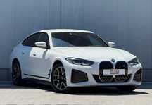 BMW i4 M-Packet/Distronic/Scaune Incalzite/Camera/Fast Charging/Clima 3 zone