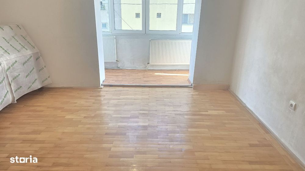 Vand apartament de 3 camere in Deva, Imp.Traian, etaj 2,