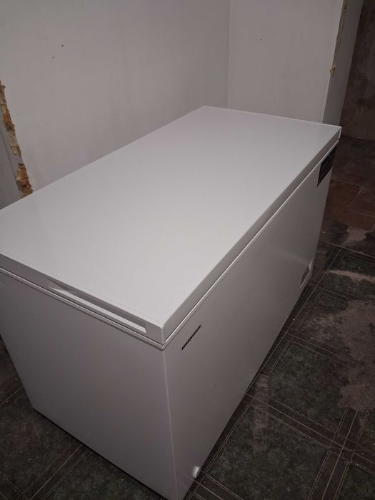 lada frigorifica Noua