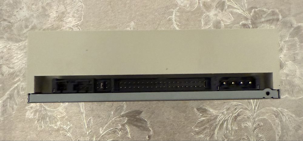 Philips PCCD048 * 5,25"intern* cd-rom drive