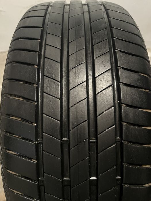 1 bucata 215/50/17 Brigestone turanza de vara