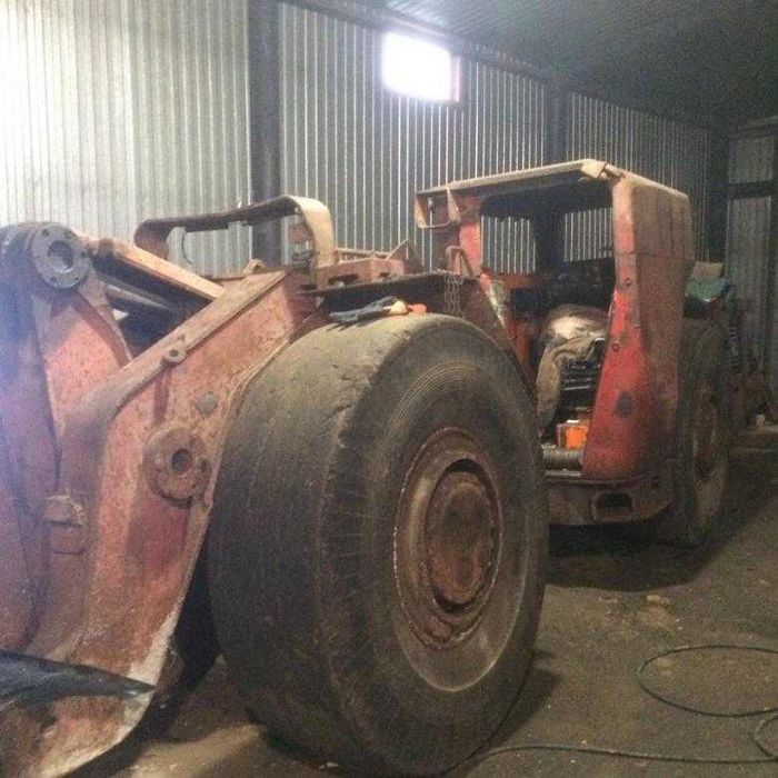 Шахтный погрузчик для подземных работ ПДМ Tamrock Toro 007