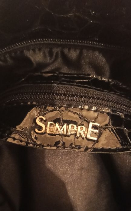 Дамска чанта,естествен лак