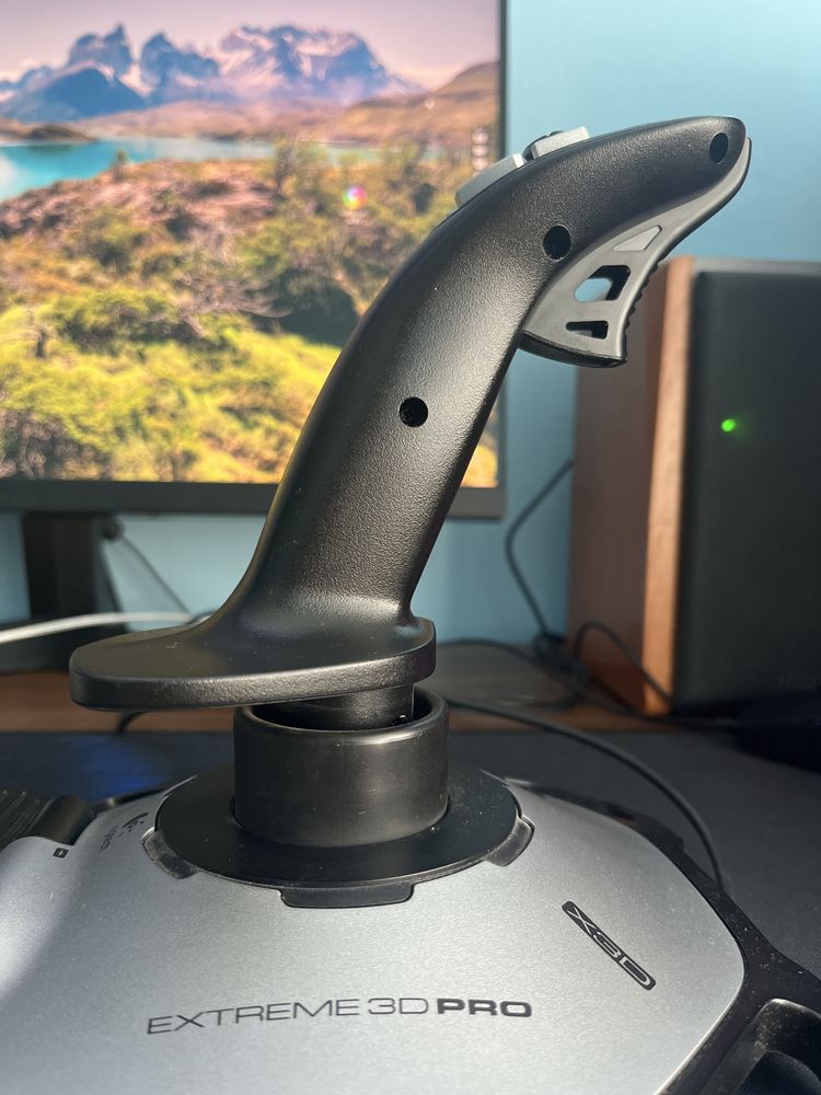 Hotas logitech extreme 3D pro