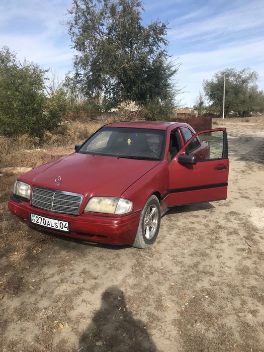 Продается мерс с180