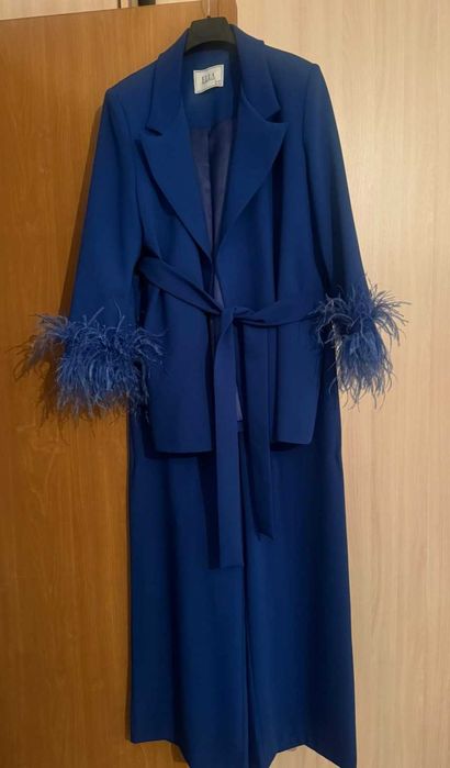 Продам брючный костюм