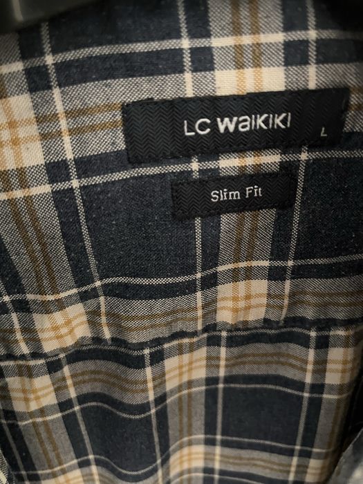 Мъжки ризи 4 броя цена 20 лева