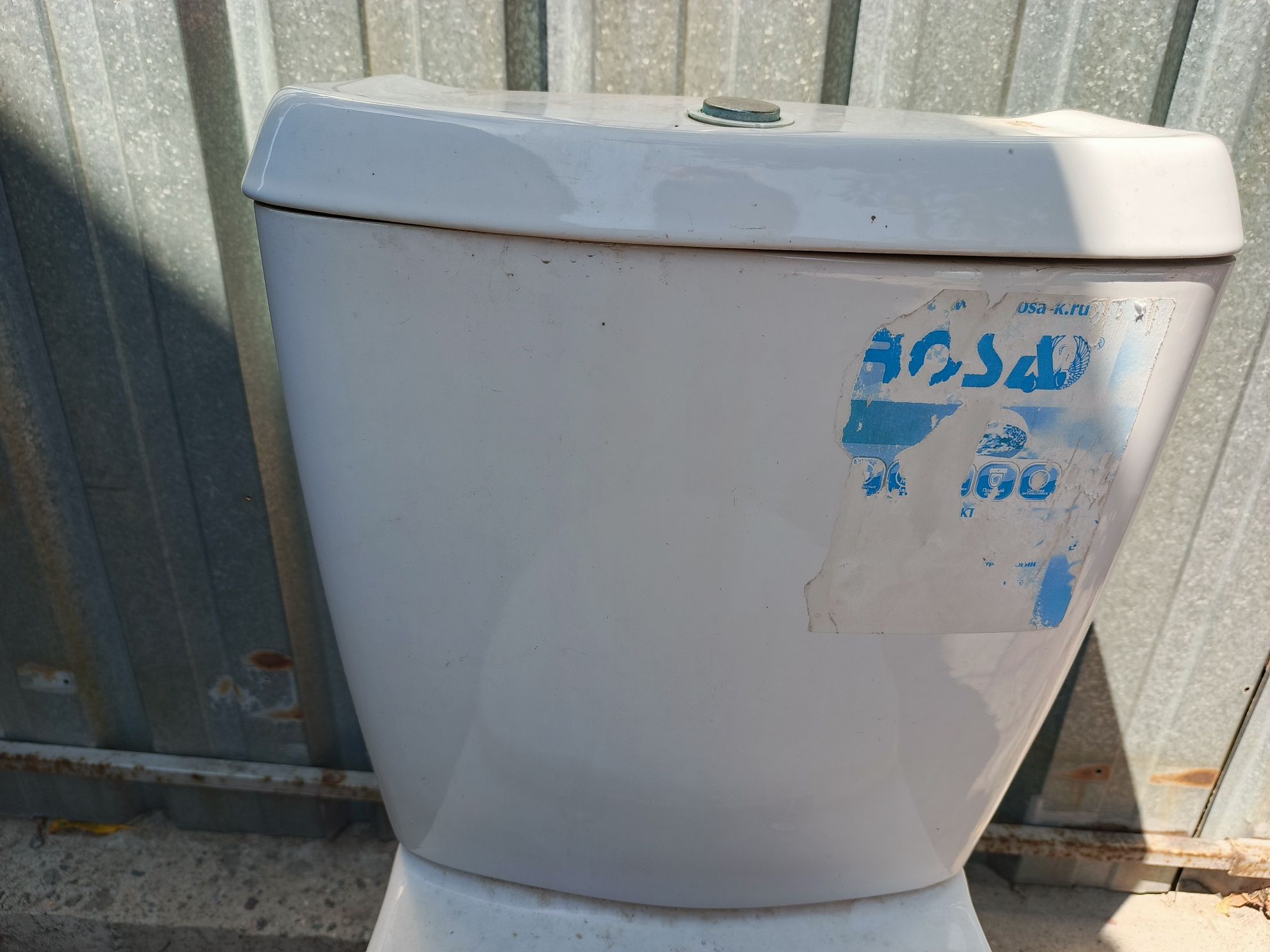 Продам бочек от унитаза