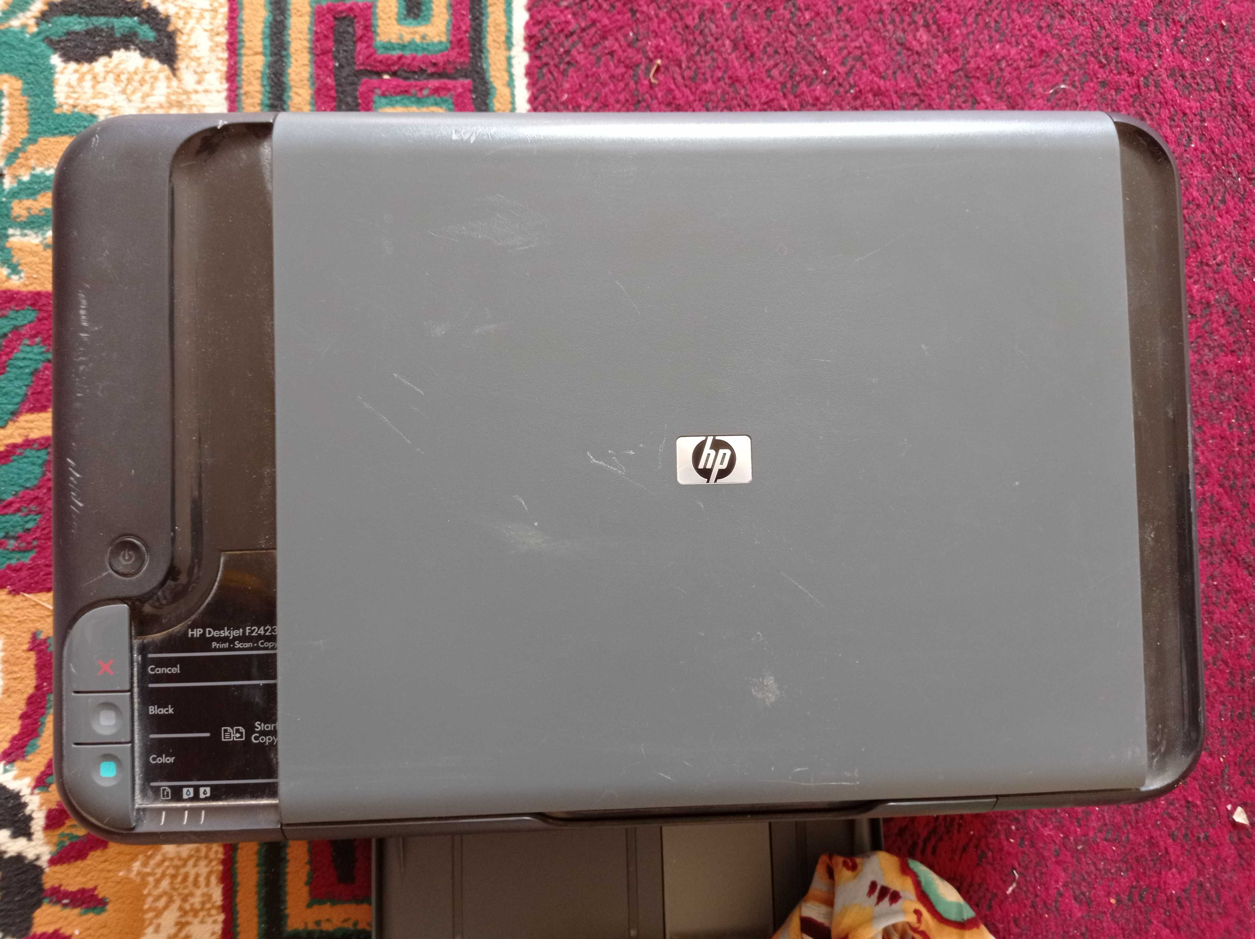 Продается принтер 3 В 1 HP DESKJET F2423 без провода к компьютеру
