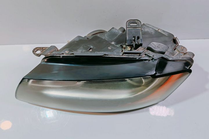 Far Stanga   8T0941003S Audi A5 8T