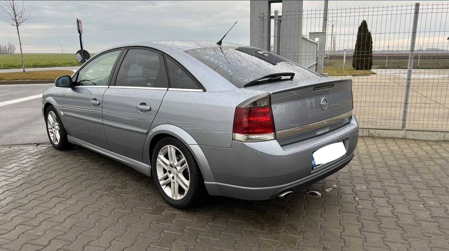 Vând schimb opel vectra c Gts