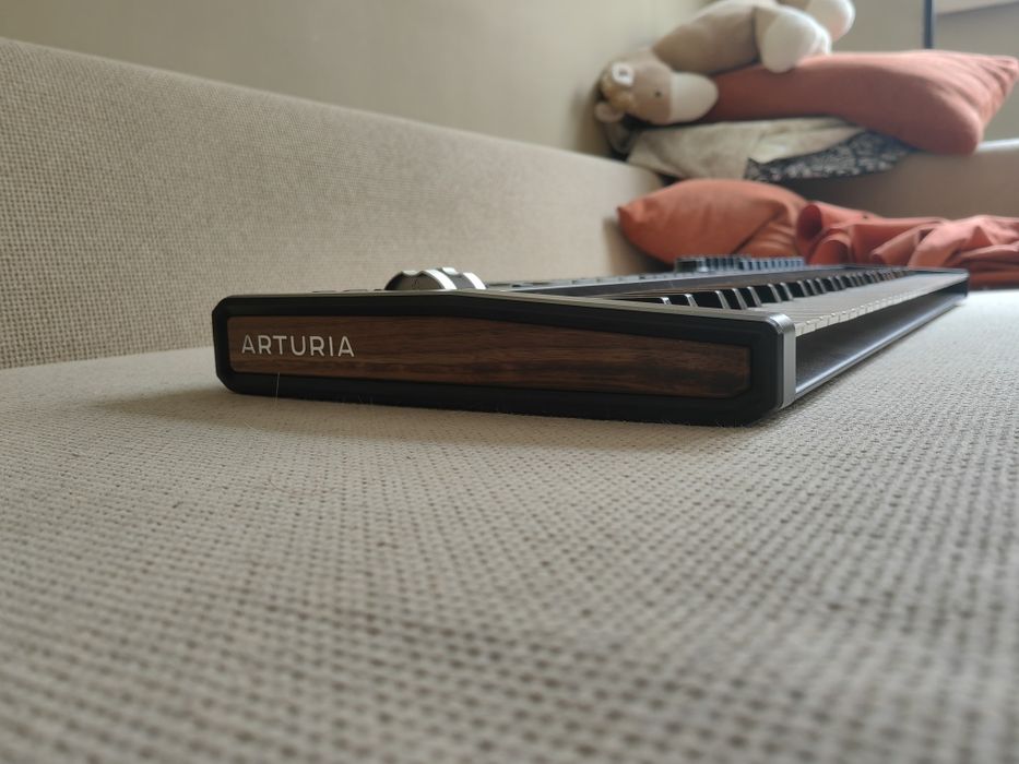 Arturia Keylab mkII 61 клавиша, Миди клавиатура Черна