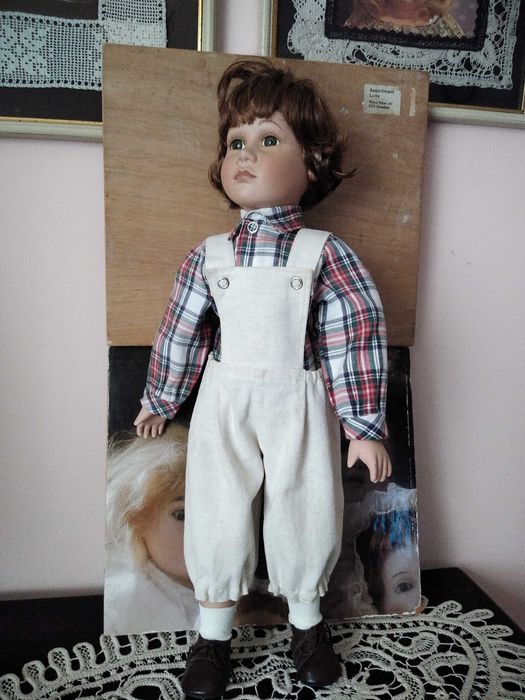 Papusa de portelan Gilde