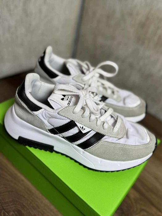 Adidas сникърси Retropy F2