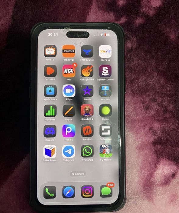 IPhone 15+ ,se vinde urgent