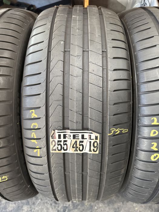 255/45/19 Pirelli