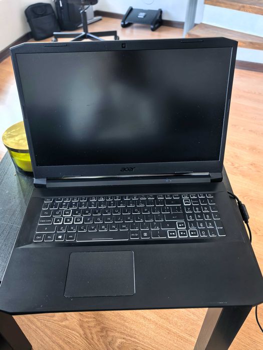 Acer Nitro 5 Гейминг Лаптоп