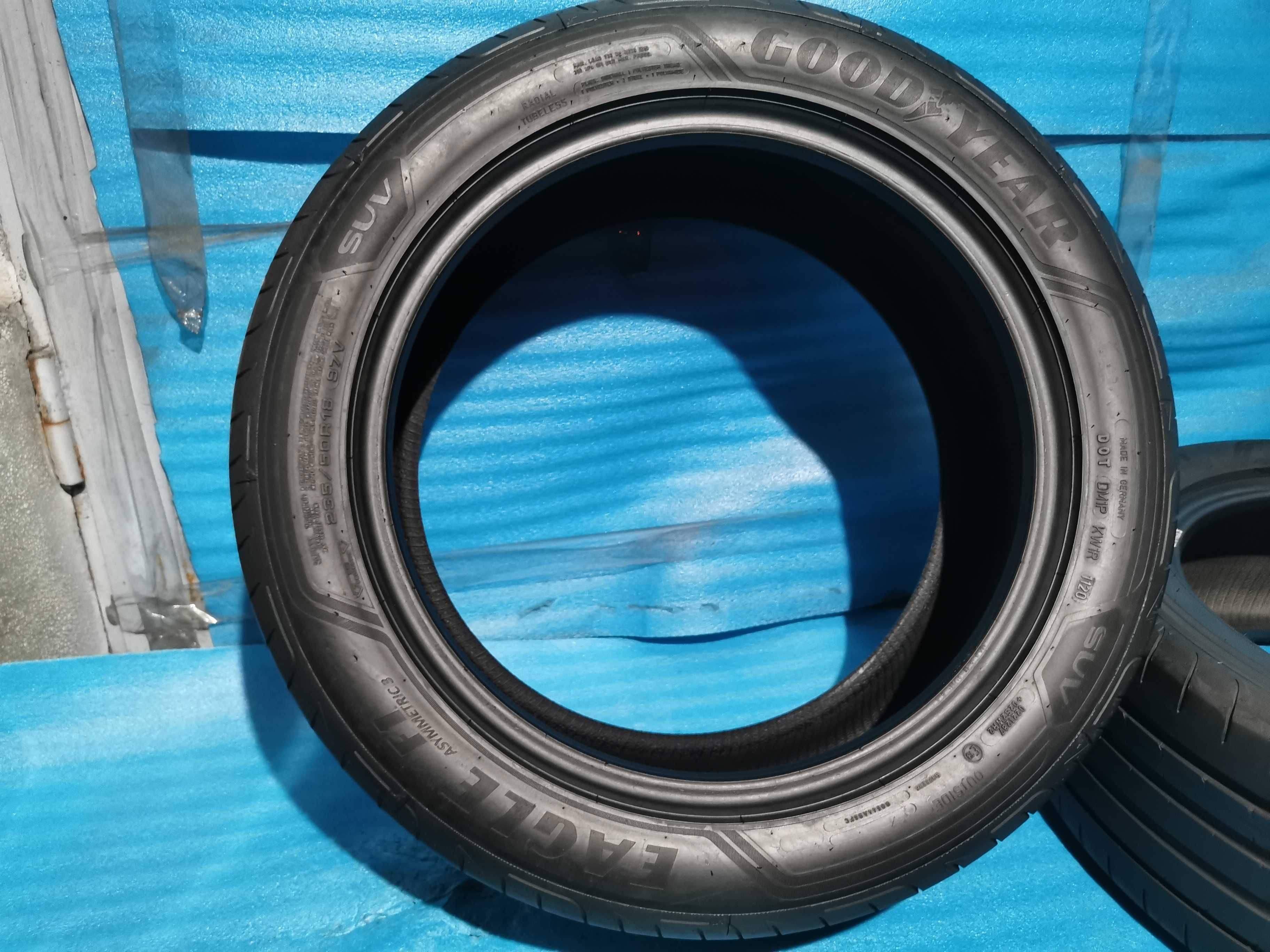 anvelope vara 235 50 18 goodyear