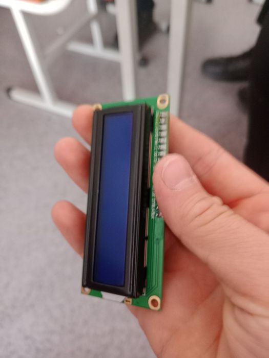 Дисплей 2004  с адаптером