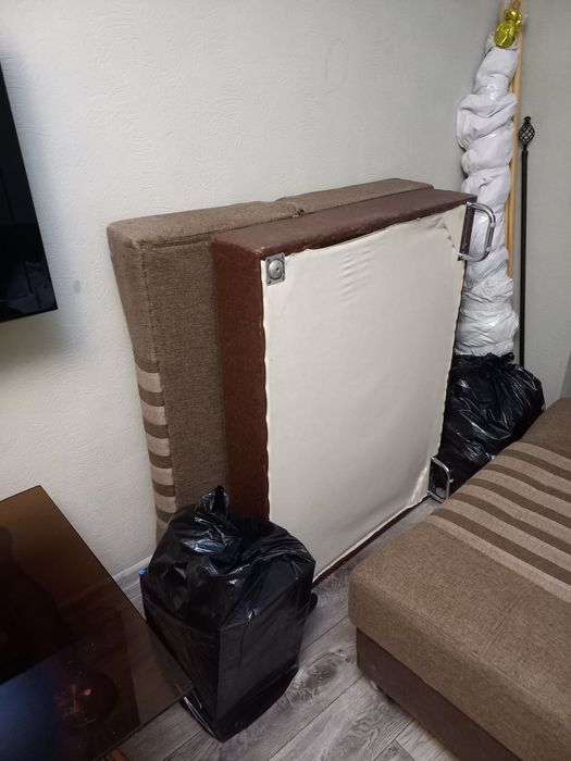 Два кресла раскладываются