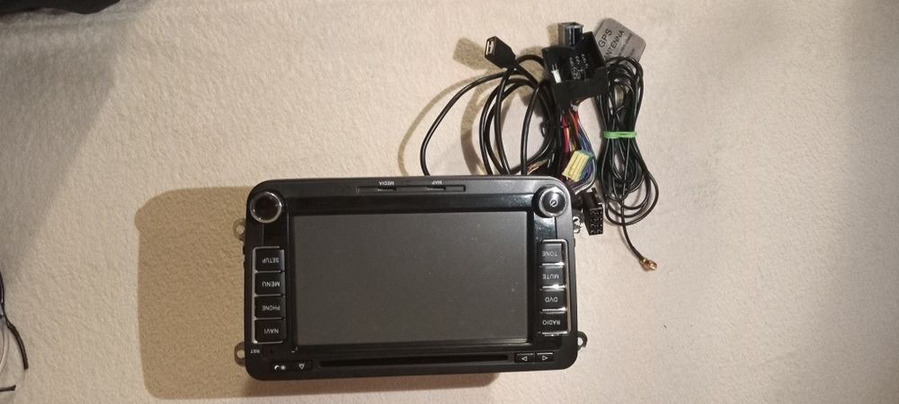 Navigatie gprs cu cd compatibila vw