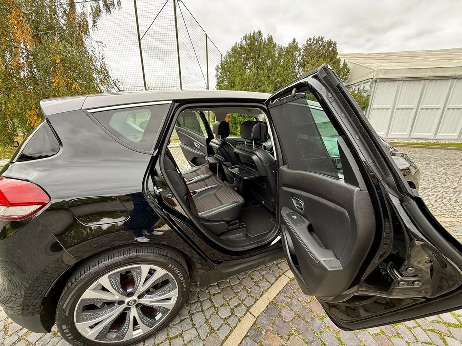 Renault Scenic An 2018 Euro 6 motor 1.2 Benzină 107.000 km.