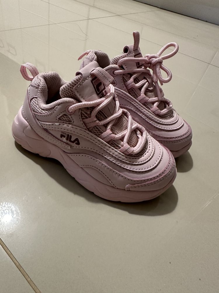 Adidasi fila originali