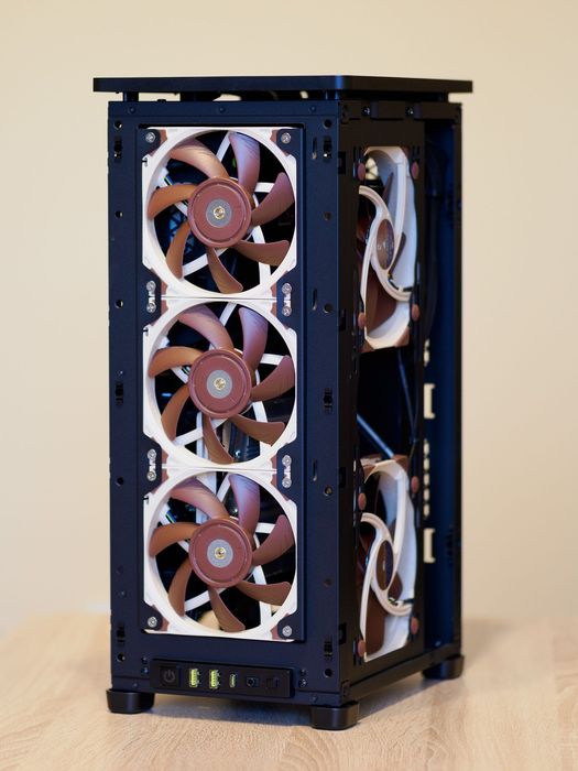 PC High End, productivitate sau gaming - custom build special!