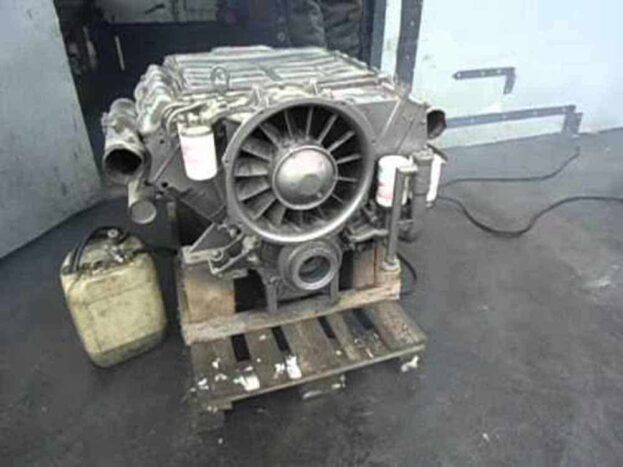 motor complet tip deutz f6l413v