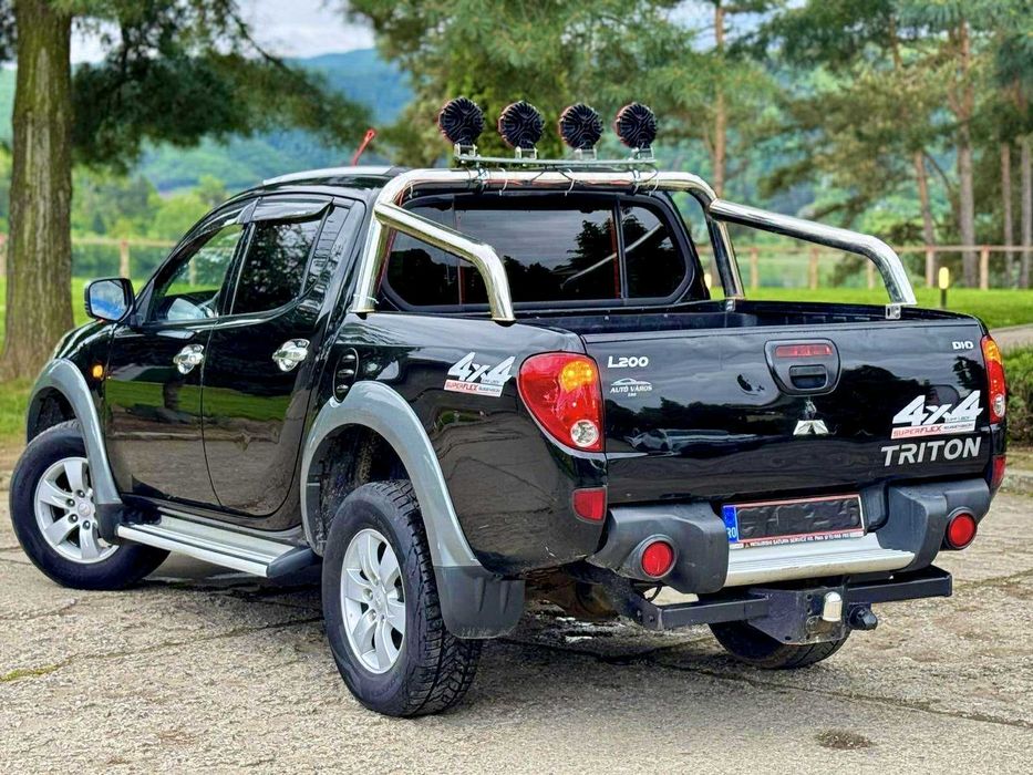 - IMPECABIL Mitsubishi L200 2.5Di-D178cp TRITON Full