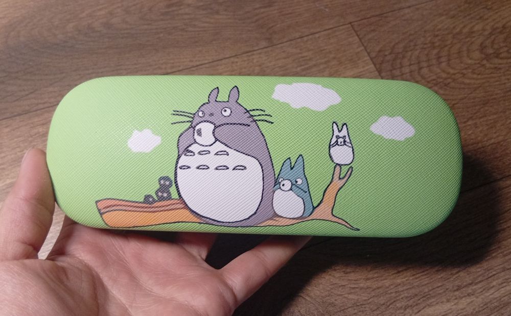 Продаётся новый футляр для очков