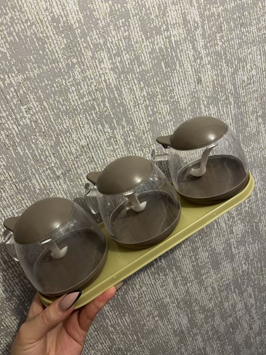 Отдам баночки/солонки под специи