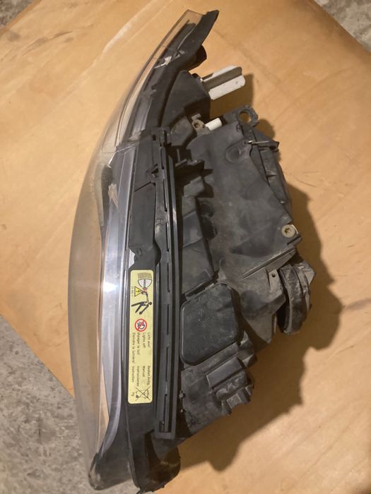 Десен фар бмв е87 bmw e87