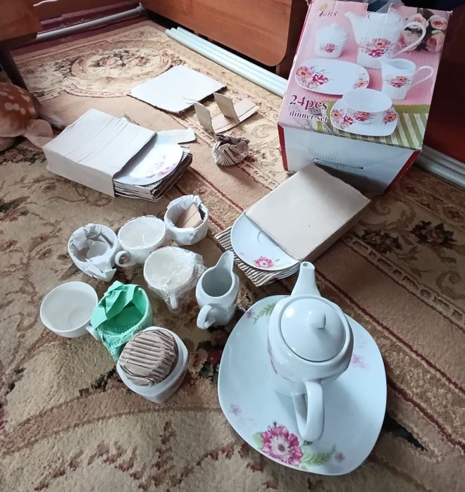 Продам чайный сервиз